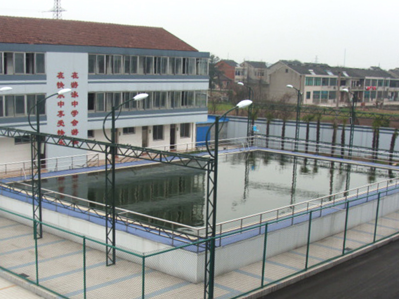 2008年7月江阴市南闸中学，游泳池，遮阳蓬